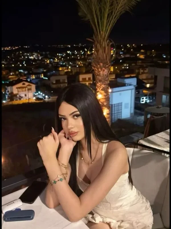Ebru 4